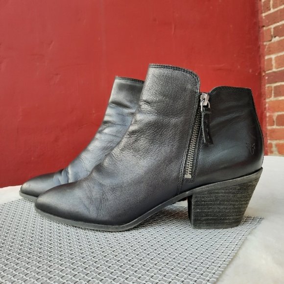 Frye Judith Side Zip Ankle Boots Heel Booties Fall - Picture 1 of 7
